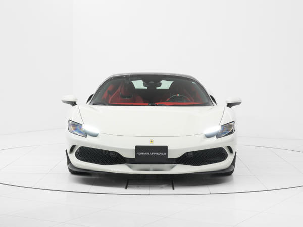 日本で販売中の最寄りのフェラーリ認定中古車 296 GTS | Ferrari.com