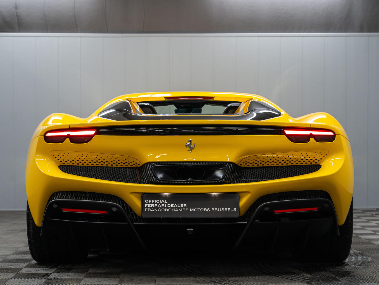 Wavreにおける中古車296 GTS 2023販売についての詳細 | Ferrari