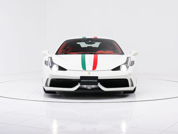 日本で販売中の最寄りのフェラーリ認定中古車 458 Speciale