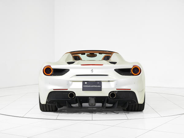 日本で販売中の最寄りのフェラーリ認定中古車 | Ferrari.com