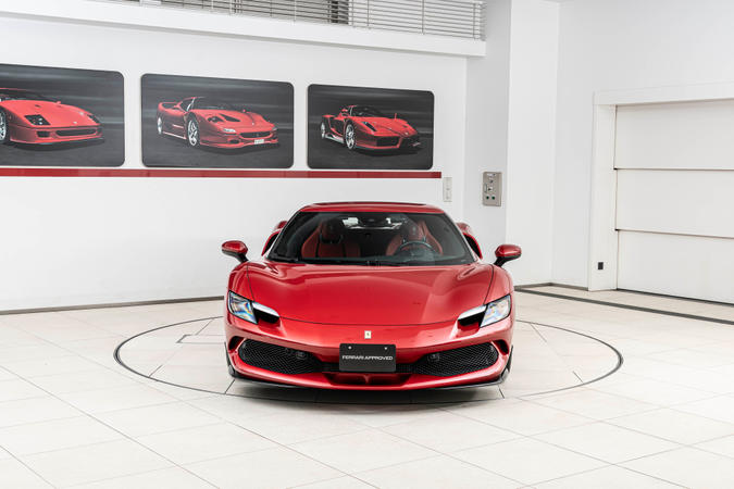 550 Maranello for sale near you in Japan | Ferrari Approved