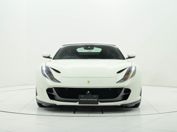 フェラーリ正規ディーラー Cornes Shiba Showroom | Ferrari Dealer