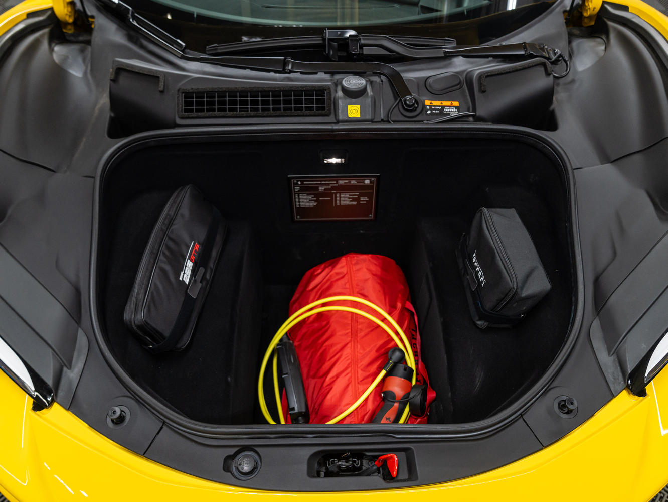 Wavreにおける中古車296 GTS 2023販売についての詳細 | Ferrari Wavreにおける中古車296 GTS 2023販売についての詳細 | Ferrari