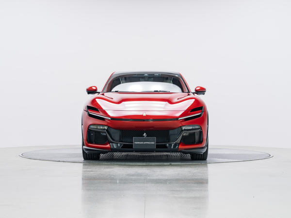 Ferrari 812 Superfast Nicole Competizione | Ferrari Dealer