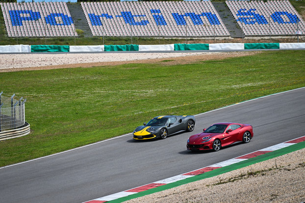 Passione Ferrari: new season kicks off at Portimão circuit