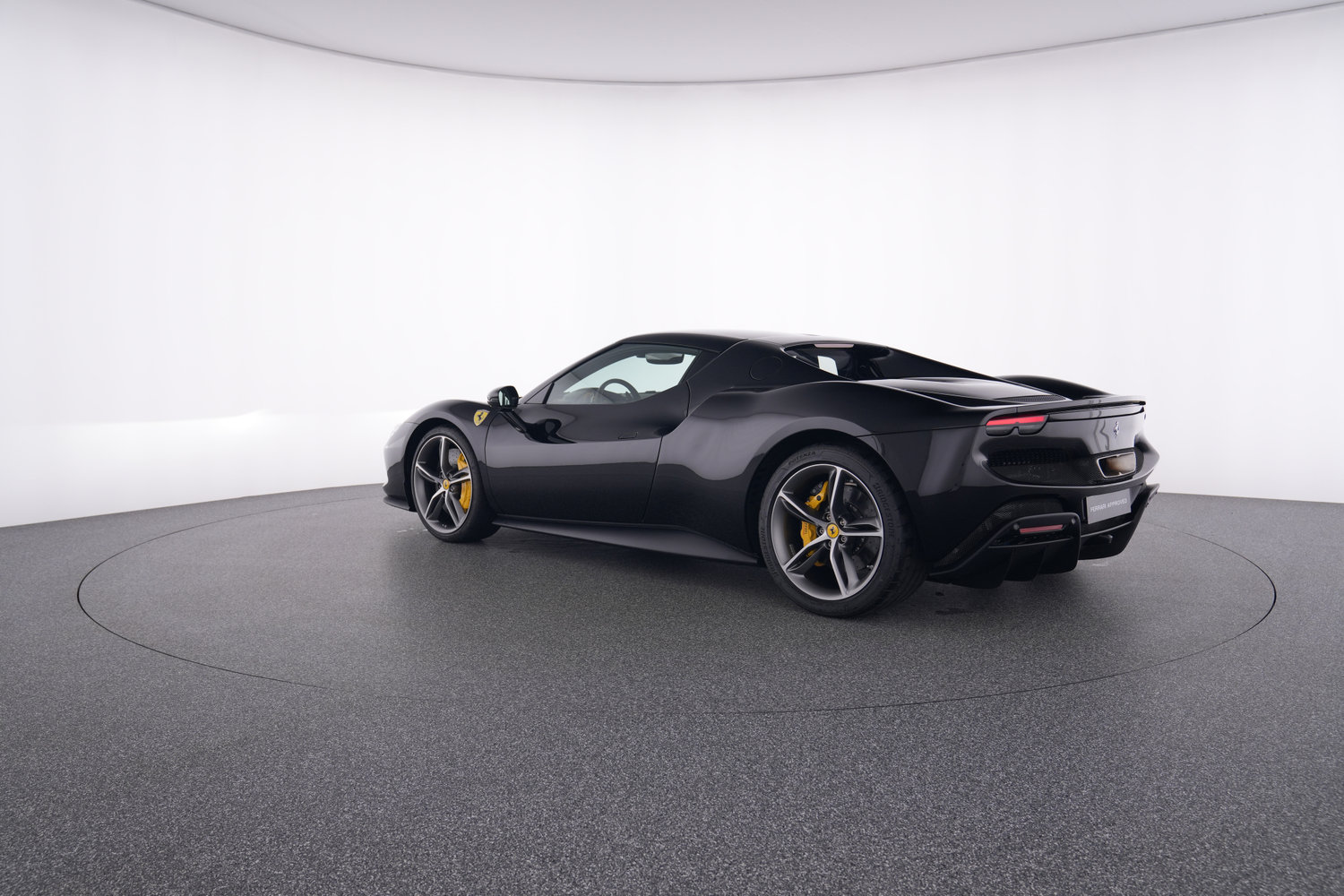Approved aus Vorbesitz 296 GTB zu verkaufen in Meerbusch Ferrari Dealer