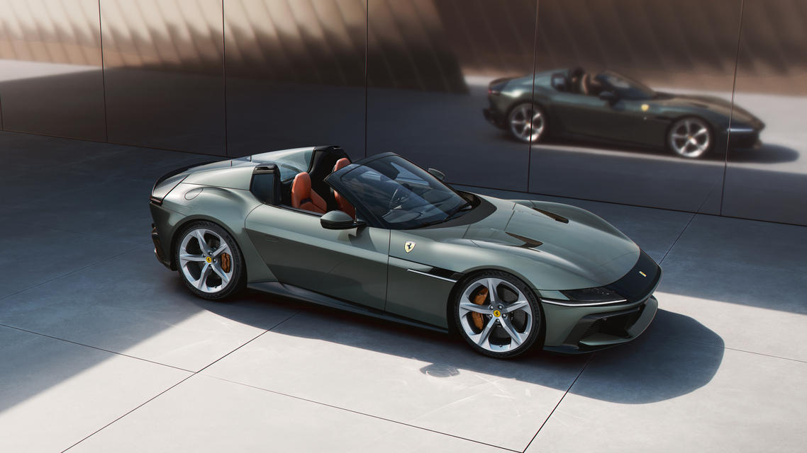 Ferrari 12Cilindri Spider exterior detail