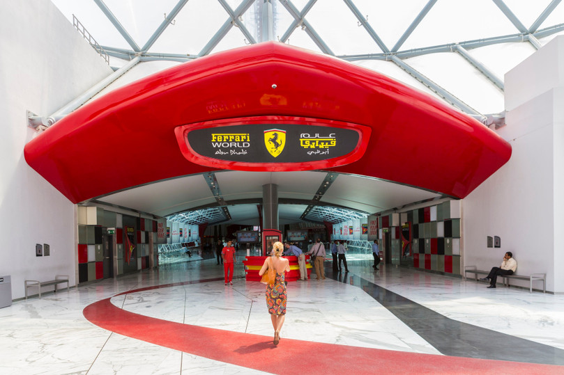 Auszeichnung Fur Die Ferrari World Abu Dhabi