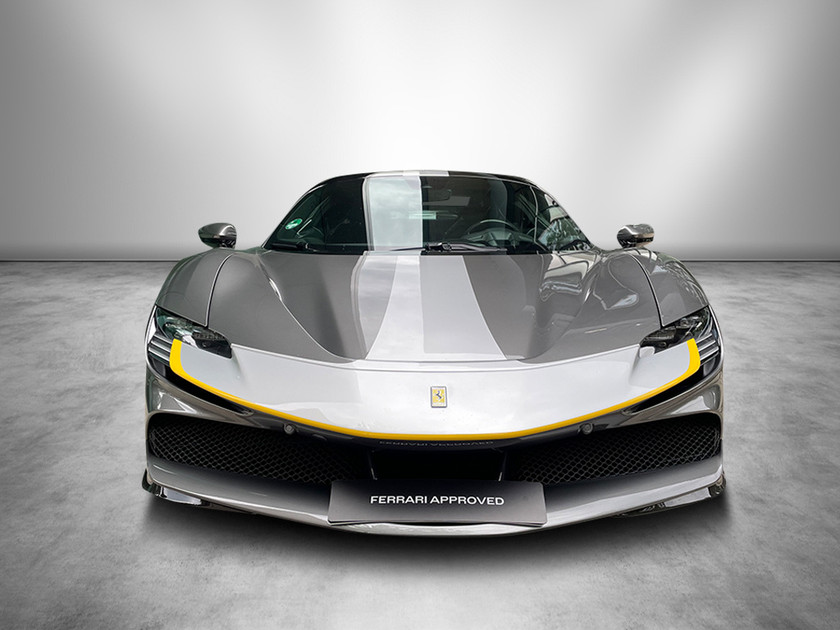 2021 SF90 Stradale for Sale in Radebeul | Ferrari Approved