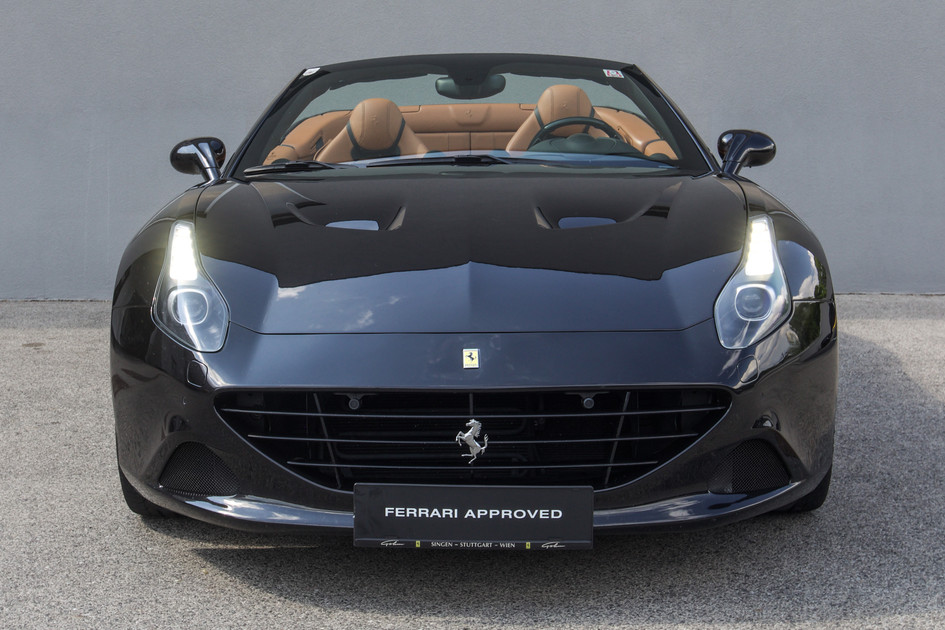 Ferrari California T Autoabdeckung - Maßgeschneidert - Schwarz