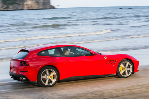 Gtc4Lusso T: The Other Side Of Lusso - Ferrari.Com