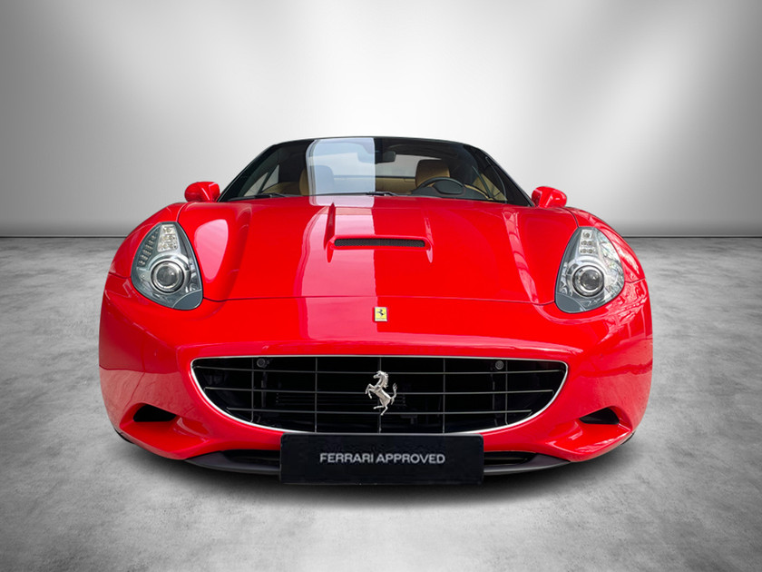 Occasion Ferrari California 2011 à vendre en Radebeul | Ferrari Approved