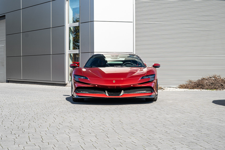 2023 SF90 Stradale for Sale in Katowice Ferrari Approved