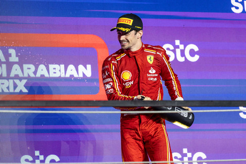 Jaqueta santander hot sale ferrari replica