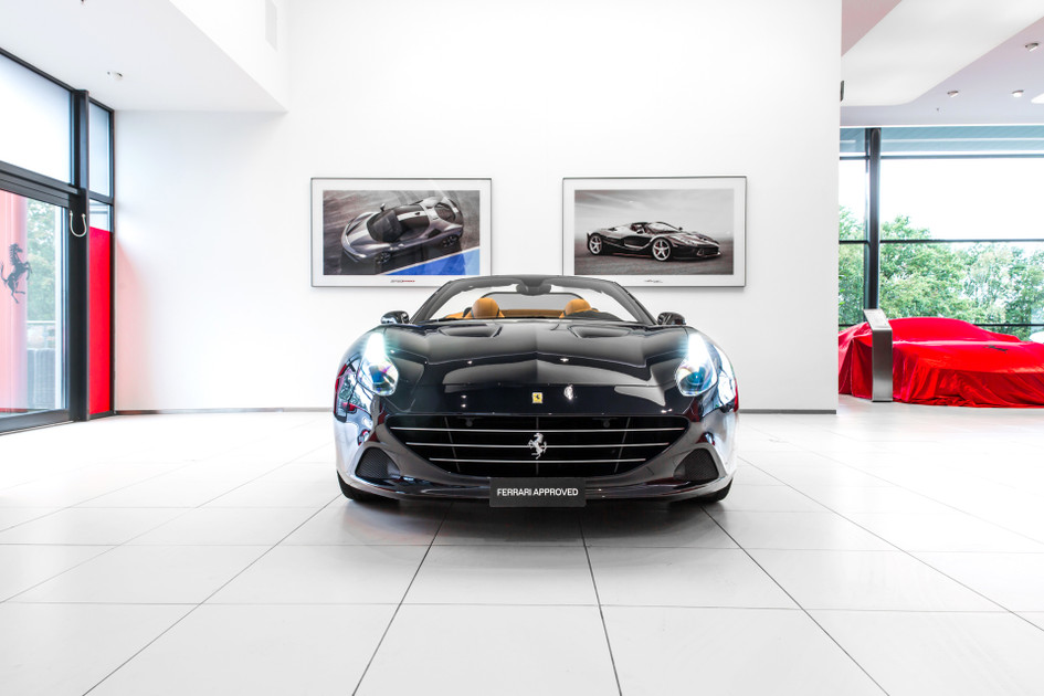 2014 Ferrari California T for Sale in Hengelo | Ferrari Approved