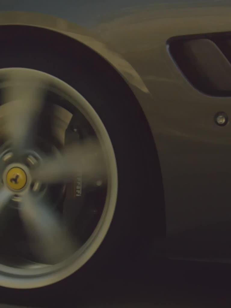 Ferrari GTC4Lusso - Ferrari.com