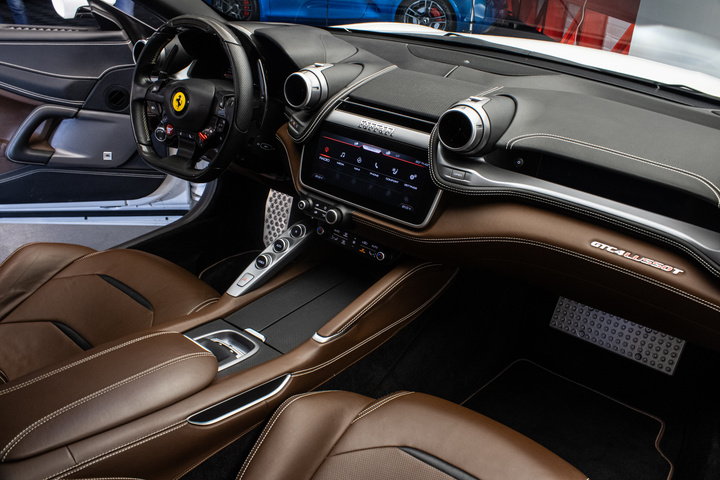 Ferrari GTC4Lusso T -  - Joinsteer - #4