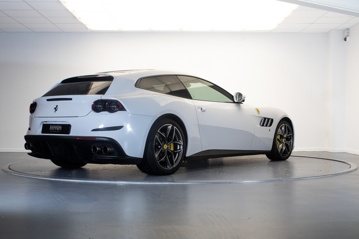 Ferrari GTC4Lusso T -  - Joinsteer - #2