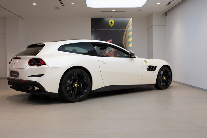 Ferrari GTC4Lusso -  - Joinsteer - #2