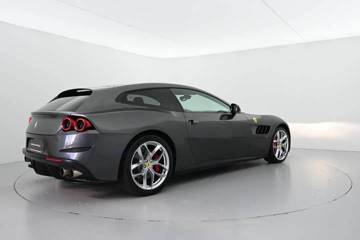 Ferrari GTC4Lusso T -  - Joinsteer - #2