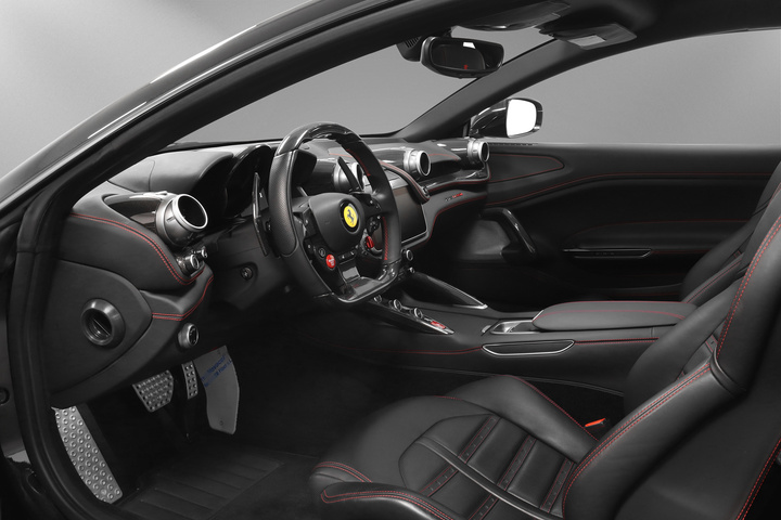Ferrari GTC4Lusso -  - Joinsteer - #4