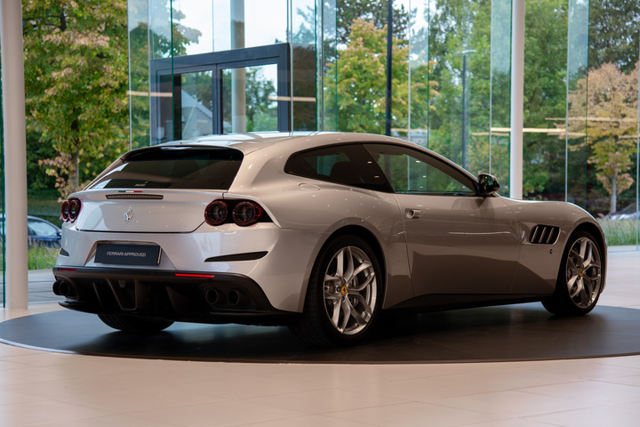 Ferrari GTC4Lusso T -  - Joinsteer - #2
