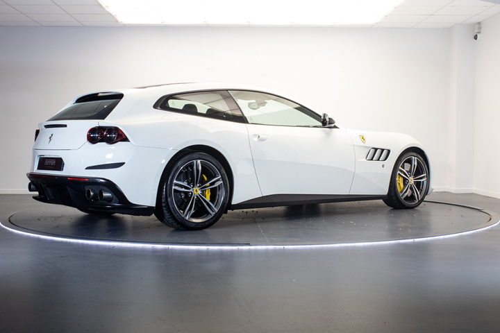 Ferrari GTC4Lusso -  - Joinsteer - #2