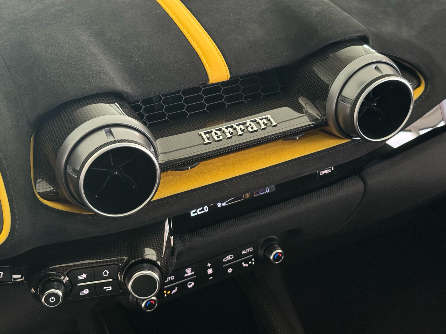 Ferrari 812 Competizione - 2022 - Joinsteer - #21