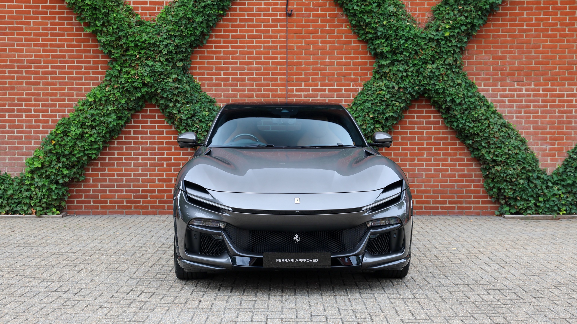 2025 Ferrari Purosangue