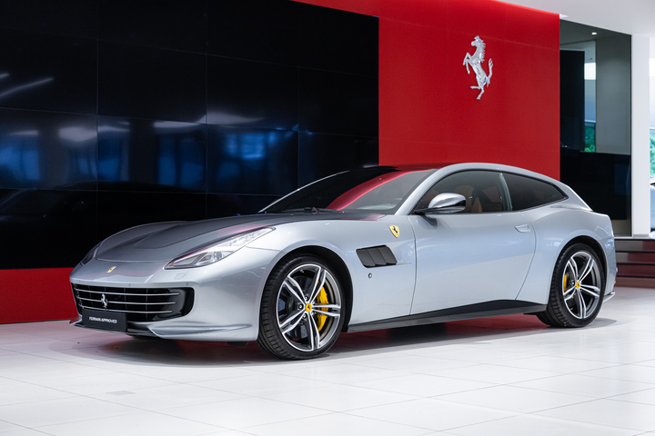 Ferrari GTC4Lusso -  - Joinsteer - #1