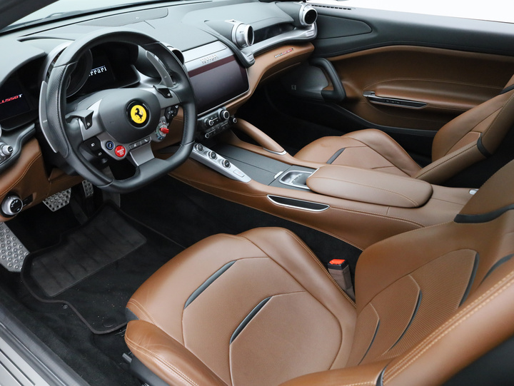 Ferrari GTC4Lusso T -  - Joinsteer - #4