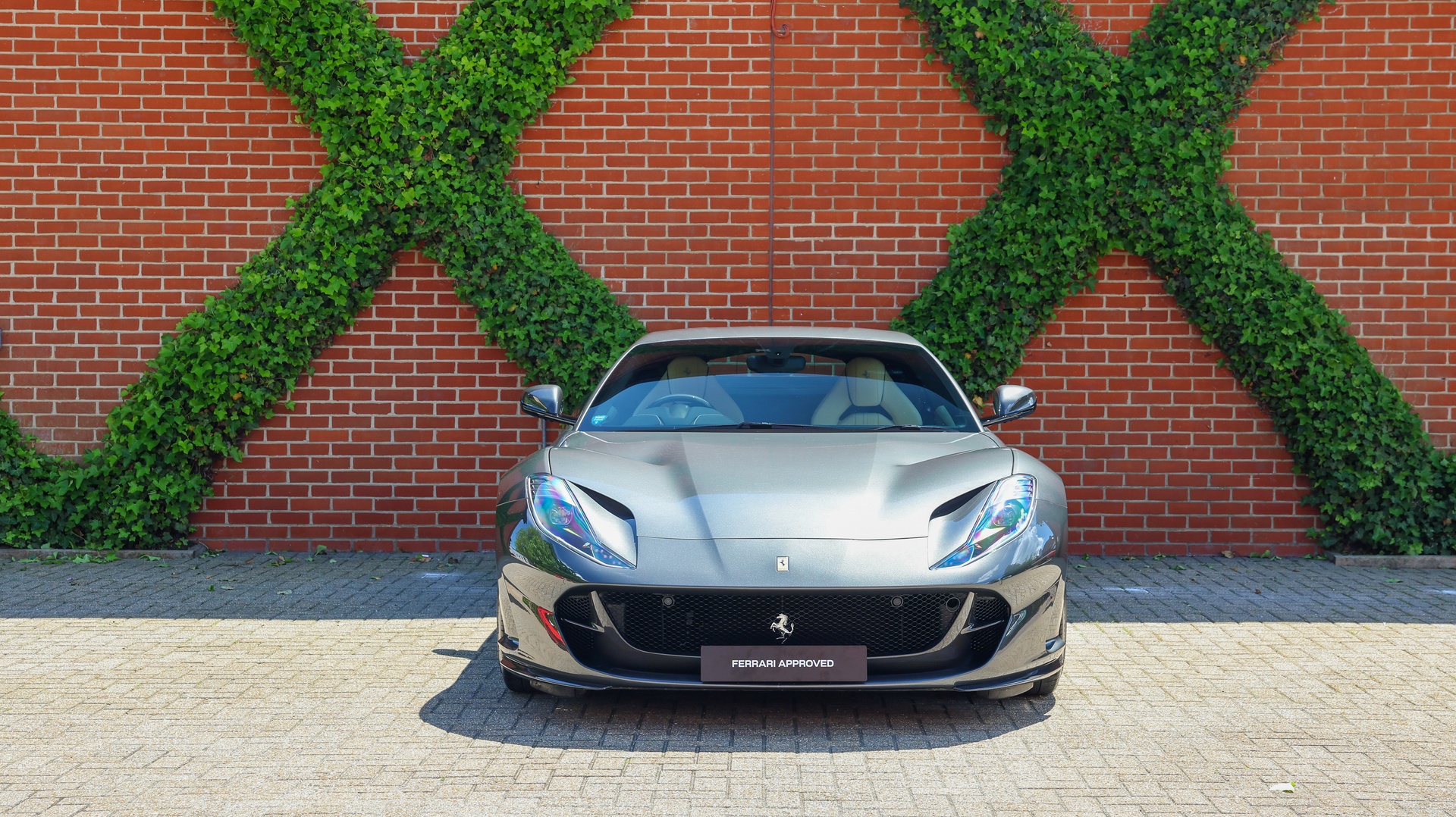 2019 812 Superfast